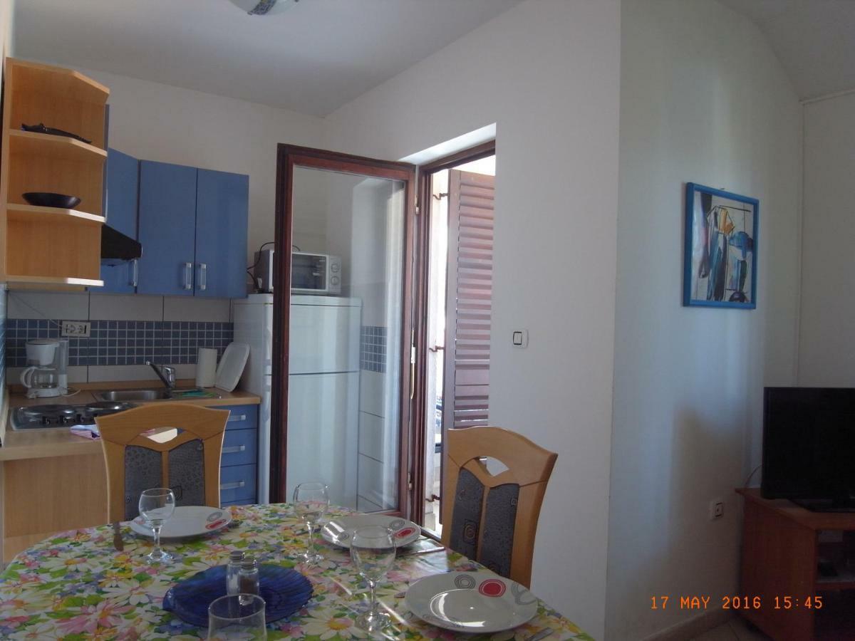 Apartmani Mw, Plavi Apartman Baška Buitenkant foto